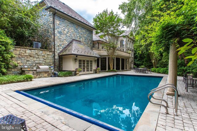 $4,175,000 | 7972 Georgetown Pike, McLean, VA 22102
