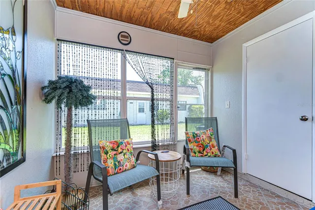 $2,600 | 13870 Oakwood Lane, Seminole, FL 33776