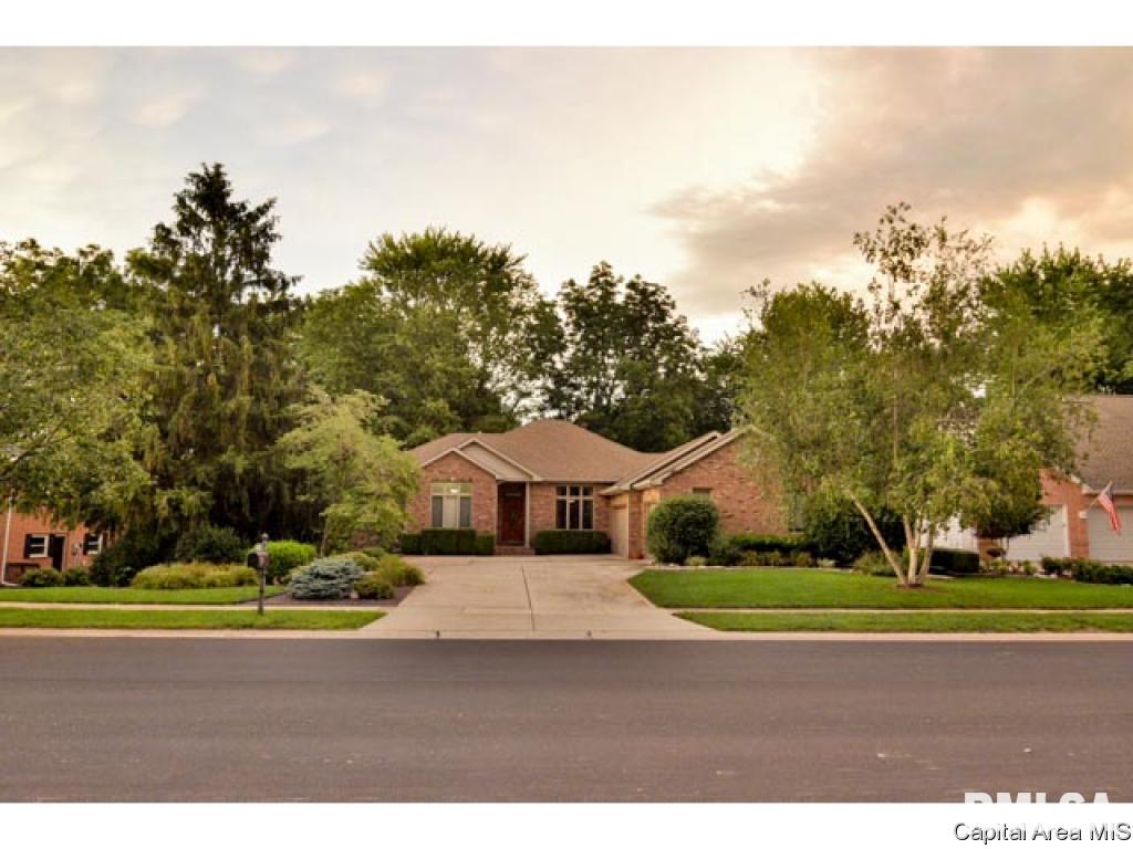 2925 Cider Mill Lane Springfield, IL 62702 - Photo 1 of 33