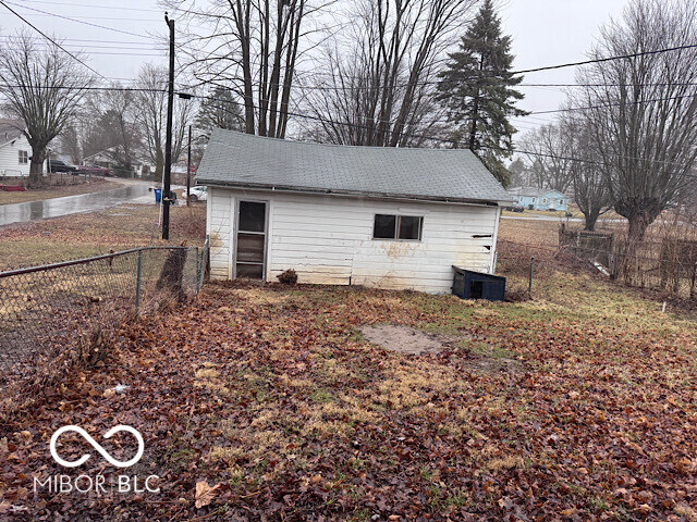 1900 East Purdue Road Muncie, IN 47303 - Photo 3 of 21