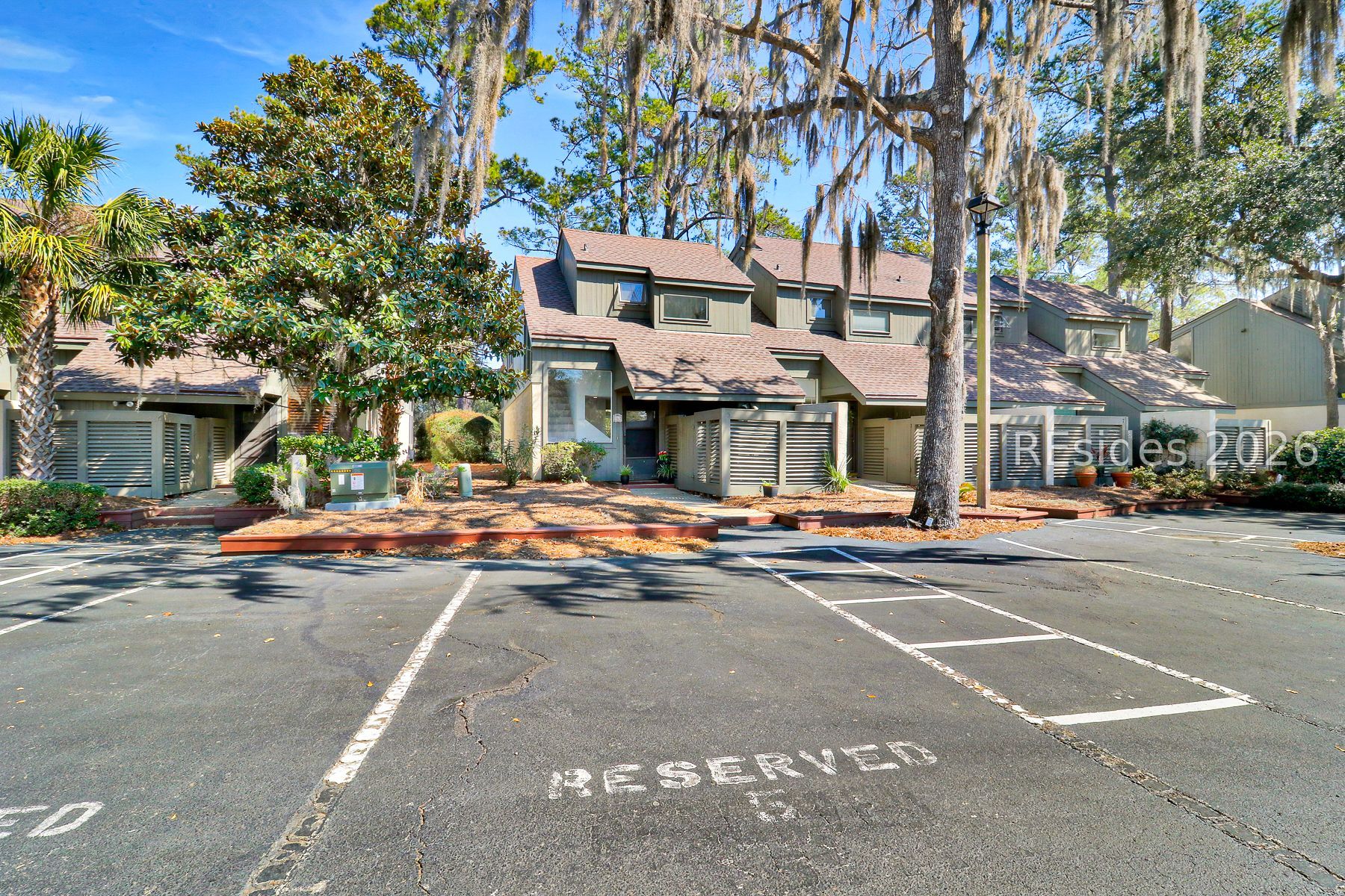 5 Devils Elbow Lane, Unit 5 Hilton Head Island, SC 29926 - Photo 28 of 73 Exterior Front