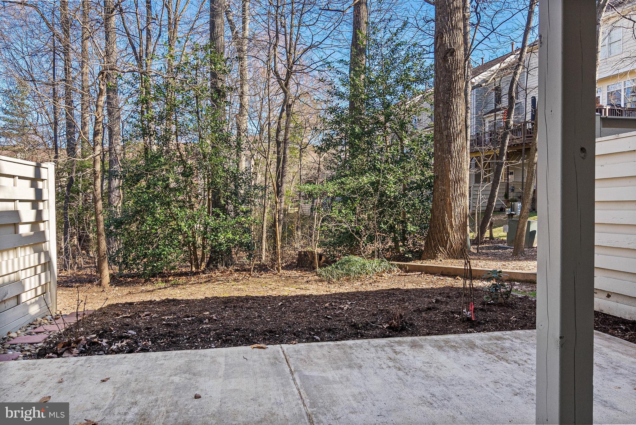 11410 Summer House Court Reston, VA 20194 - Photo 32 of 51 Backyard