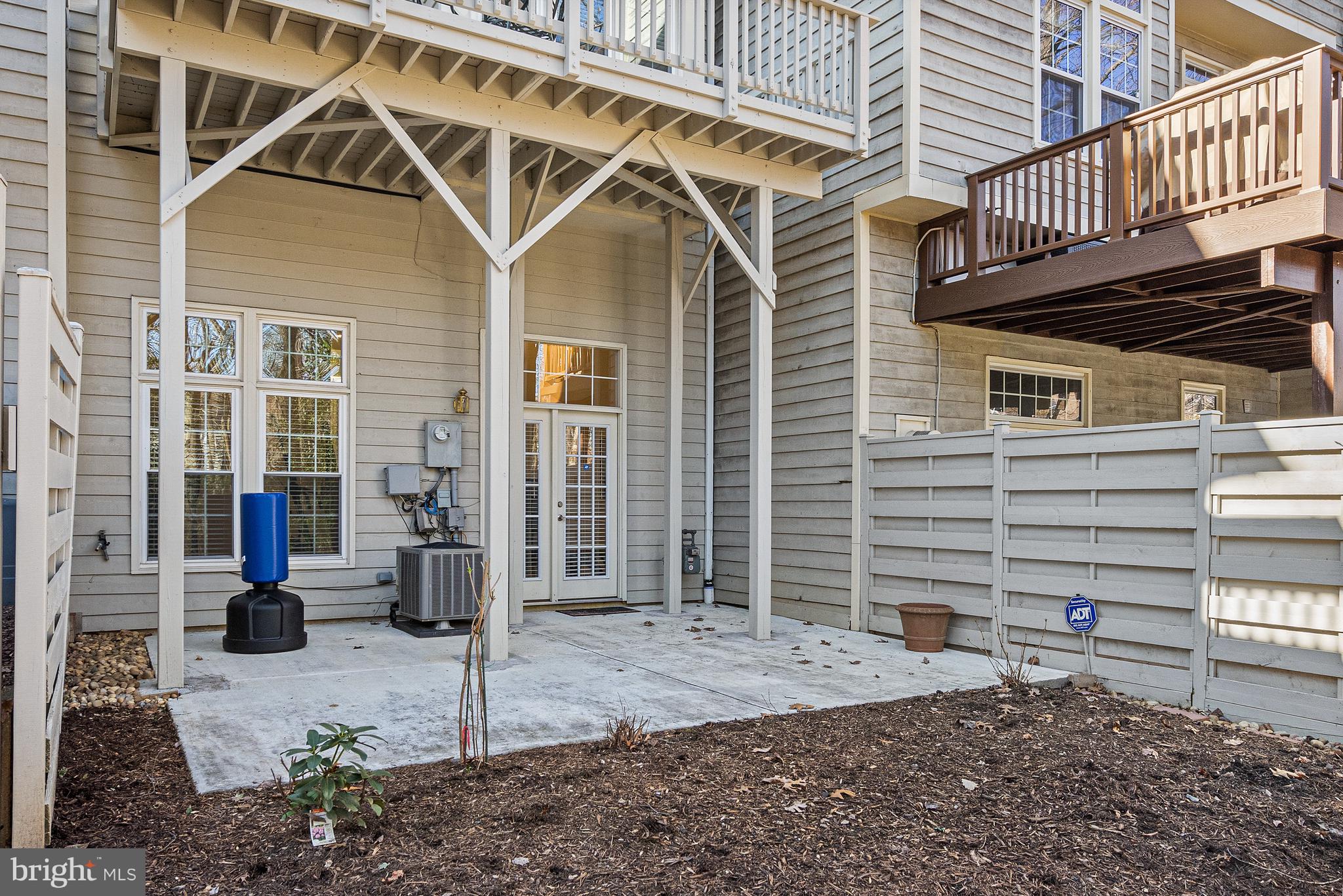 11410 Summer House Court Reston, VA 20194 - Photo 33 of 51 Patio