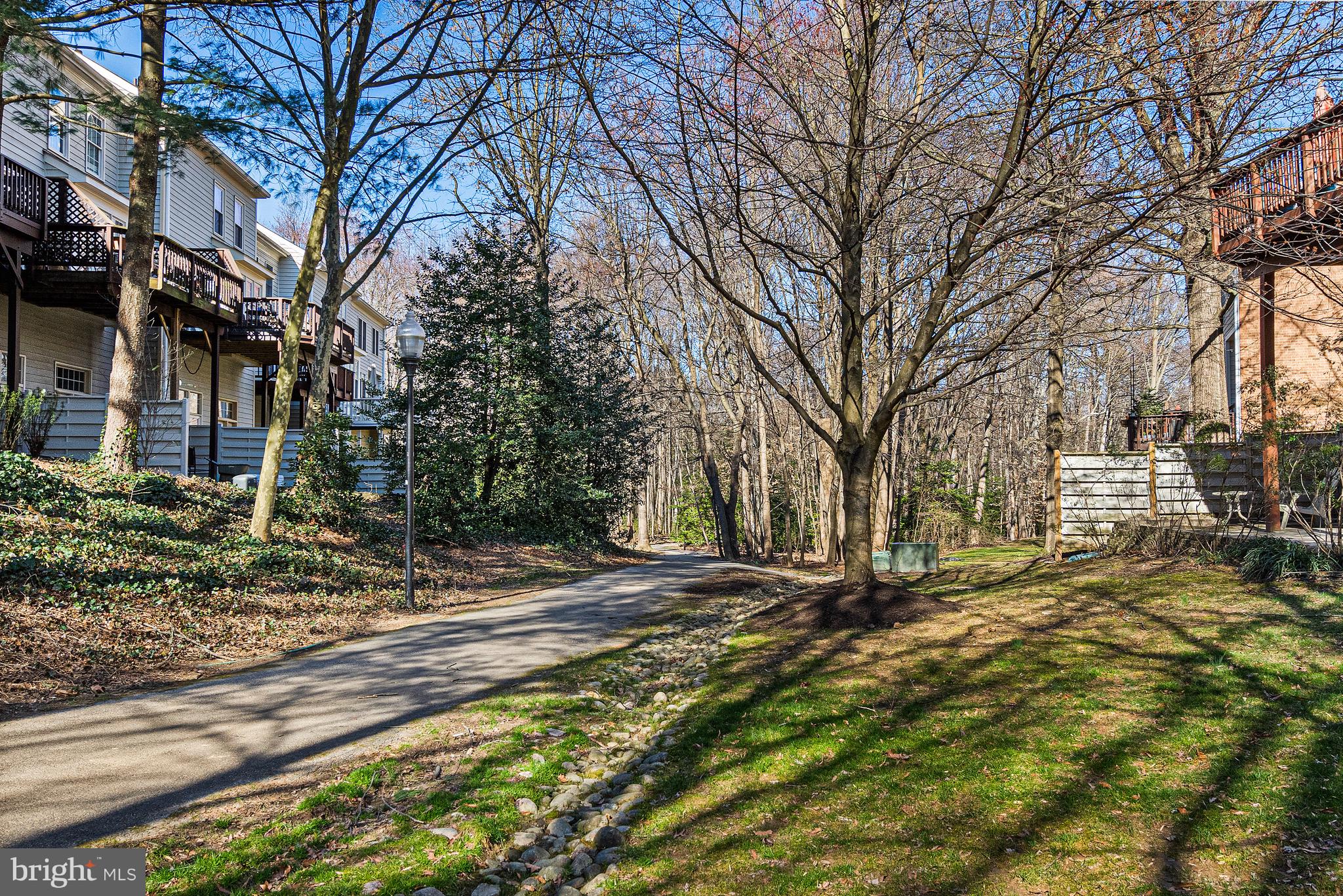 11410 Summer House Court Reston, VA 20194 - Photo 37 of 51 Community Trails