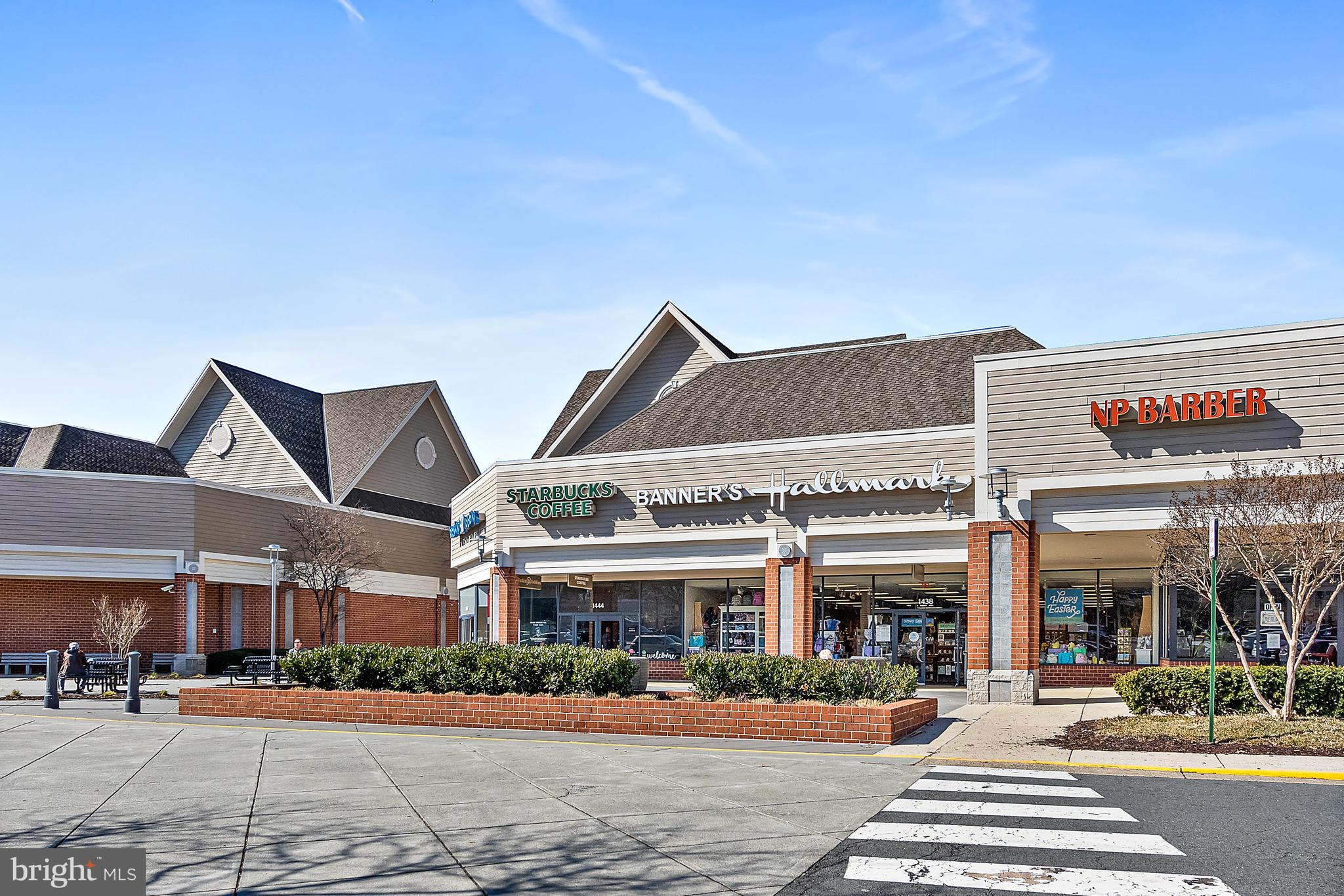 11410 Summer House Court Reston, VA 20194 - Photo 48 of 51 Starbucks, Baskin Robins and Hallmark