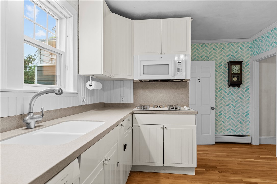 303 Washington Road Barrington, RI 02806 - Photo 11 of 42