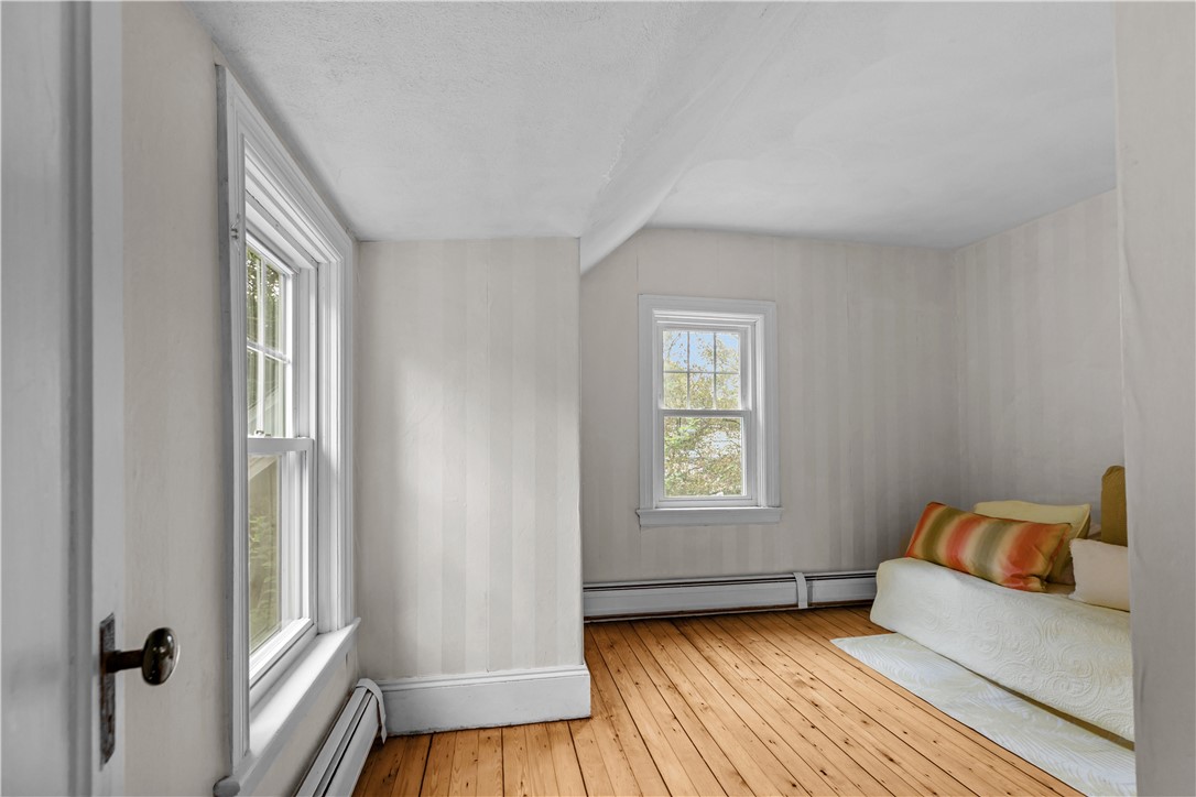 303 Washington Road Barrington, RI 02806 - Photo 20 of 42