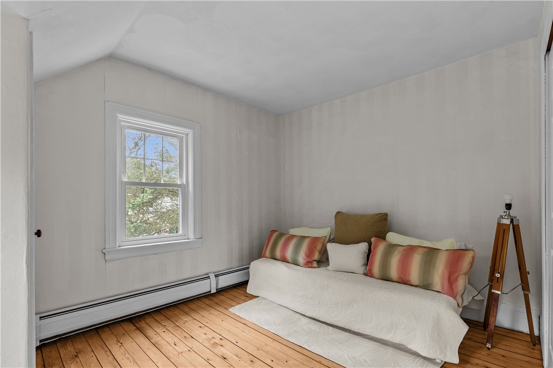 303 Washington Road Barrington, RI 02806 - Photo 21 of 42