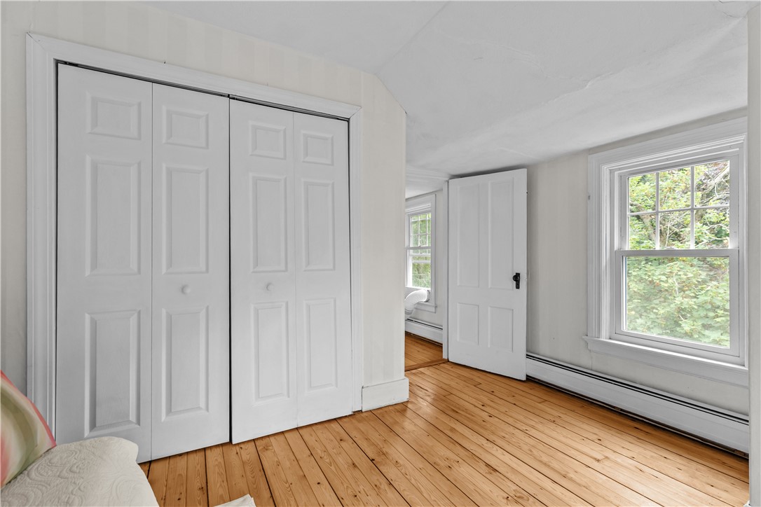 303 Washington Road Barrington, RI 02806 - Photo 22 of 42