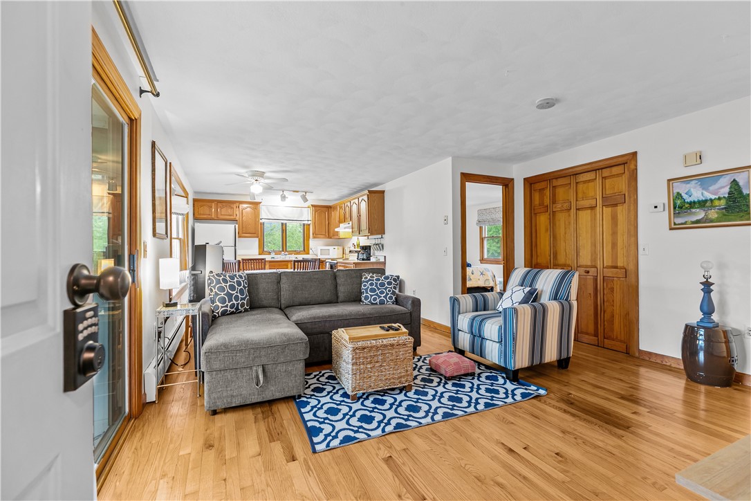 303 Washington Road Barrington, RI 02806 - Photo 27 of 42