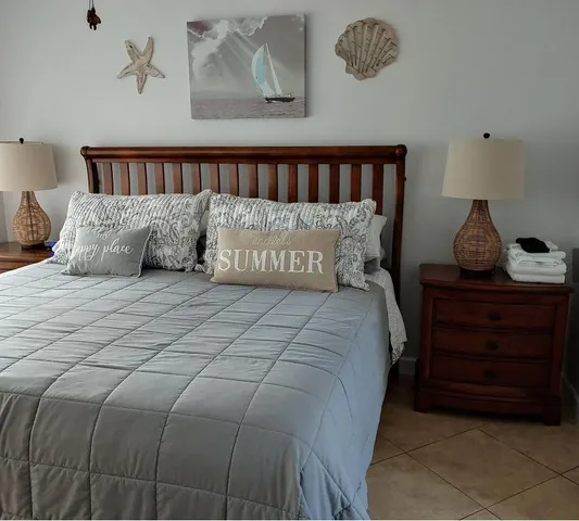 $12,000,000 | 1231 Hillsboro Mile, Hillsboro Beach, FL 33062