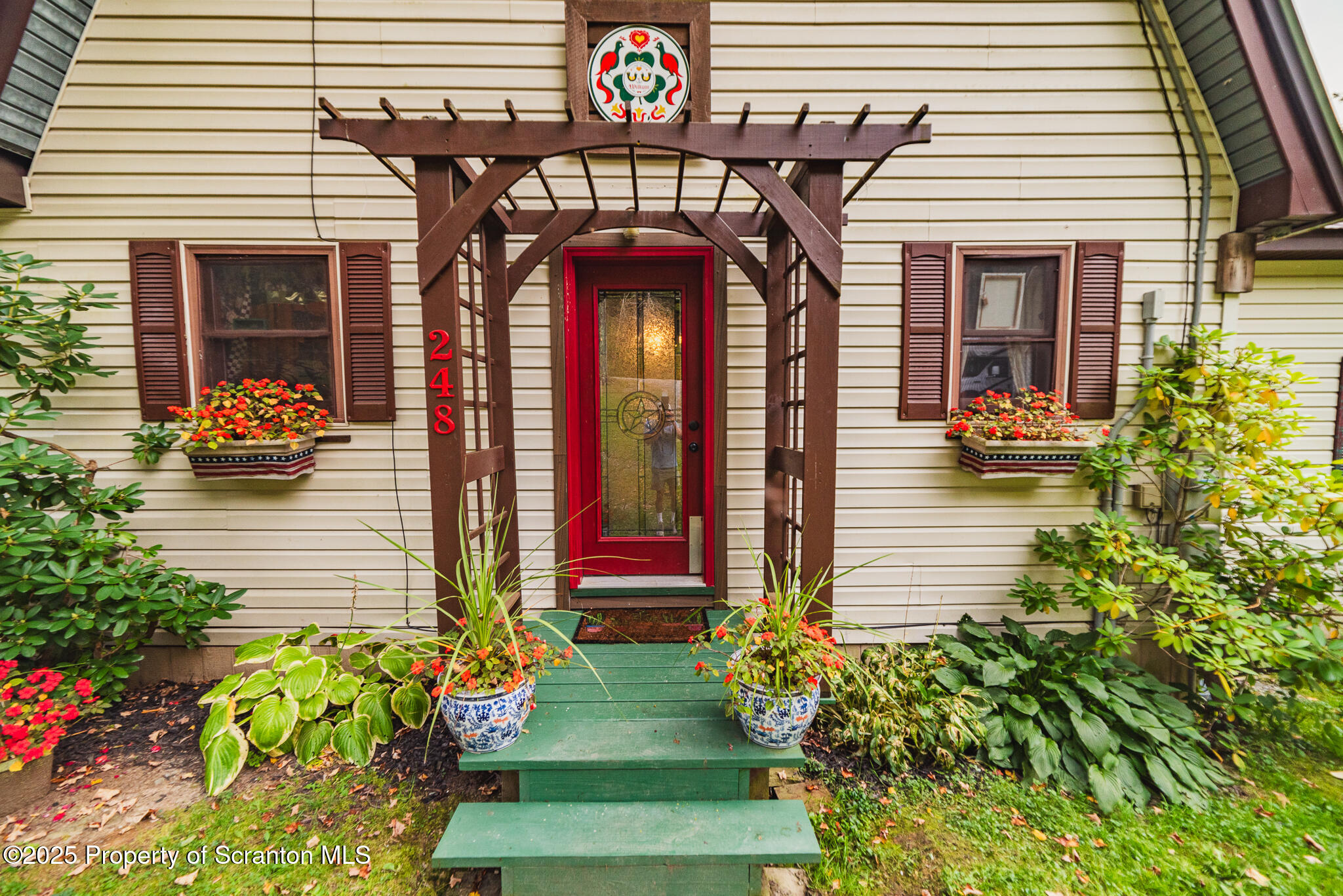 268 North Lk Road Montrose, PA 18801 - Photo 3 of 63 248-2