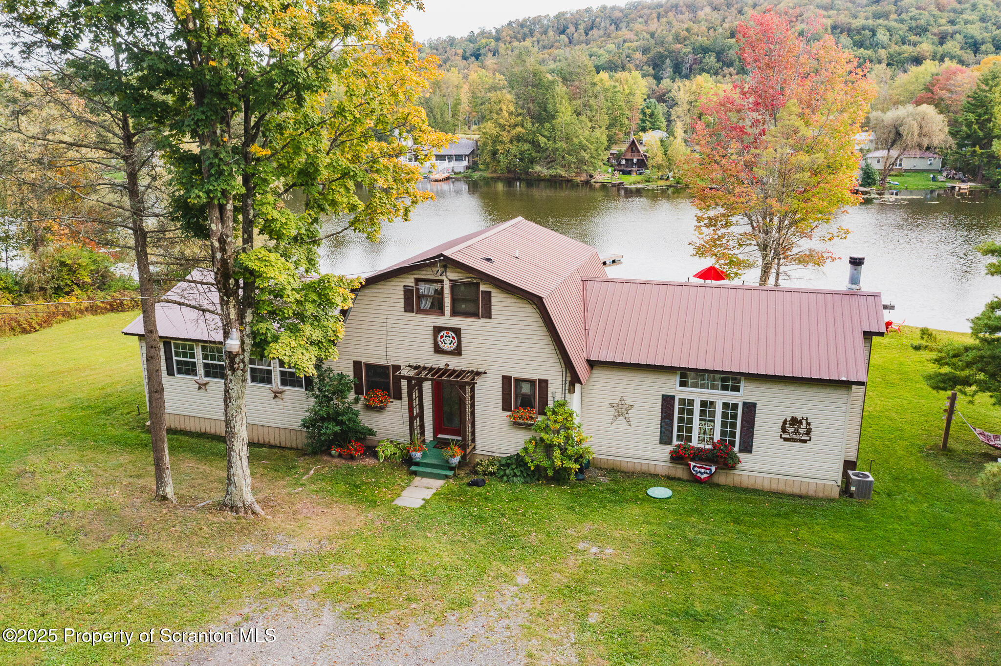 268 North Lk Road Montrose, PA 18801 - Photo 4 of 63 248-3