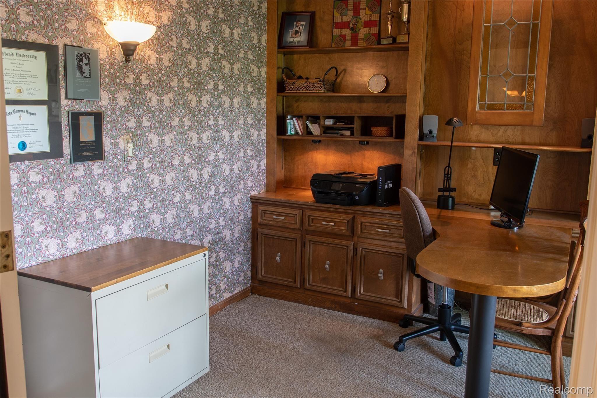 2275 Chalet Drive Rochester, MI 48309 - Photo 24 of 62 Office