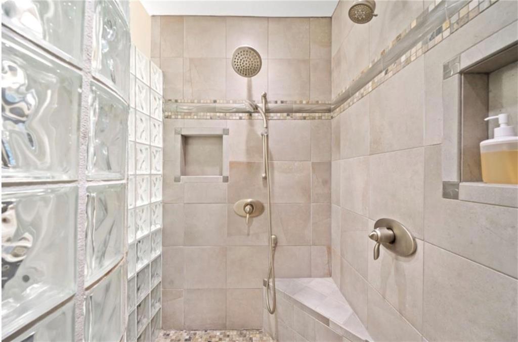3636 Habersham Road Northwest, Unit 1103 Atlanta, GA 30305 - Photo 4 of 23