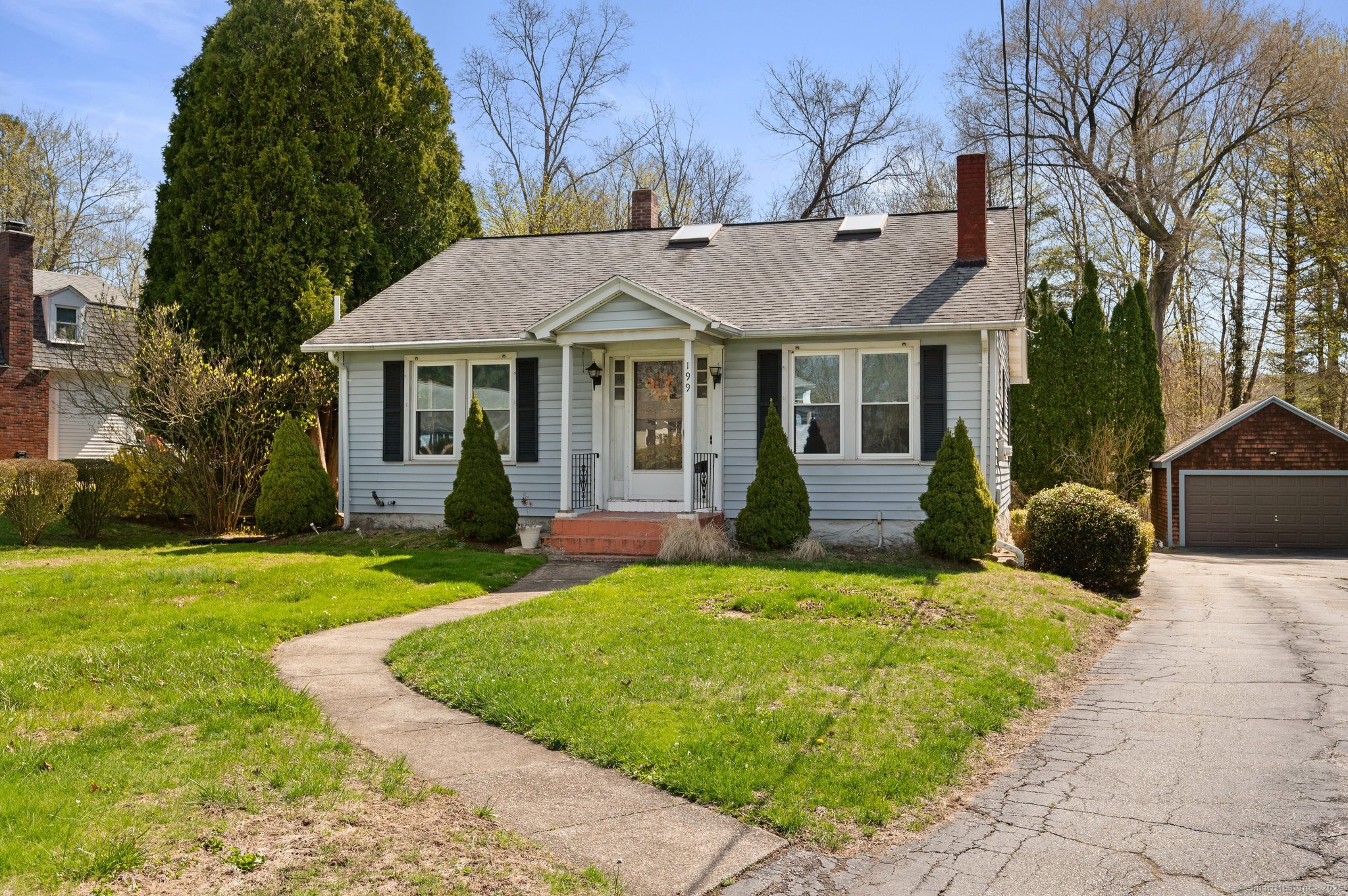 199 Harland Road Norwich, CT 06360 - Photo 1 of 1
