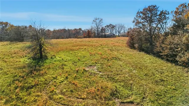 $390,000 | 1181 Southeast 228th Street, Lathrop, MO 64465