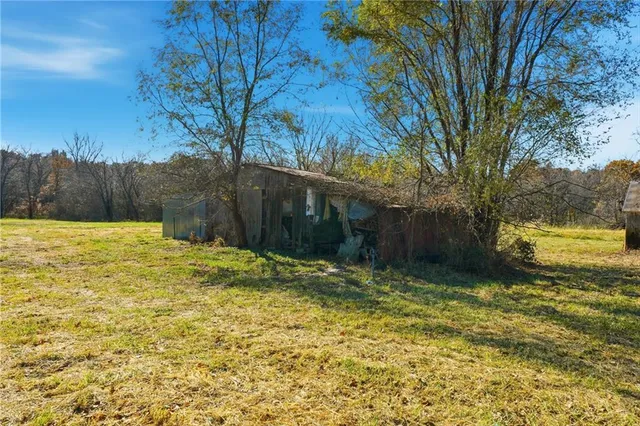 $390,000 | 1181 Southeast 228th Street, Lathrop, MO 64465