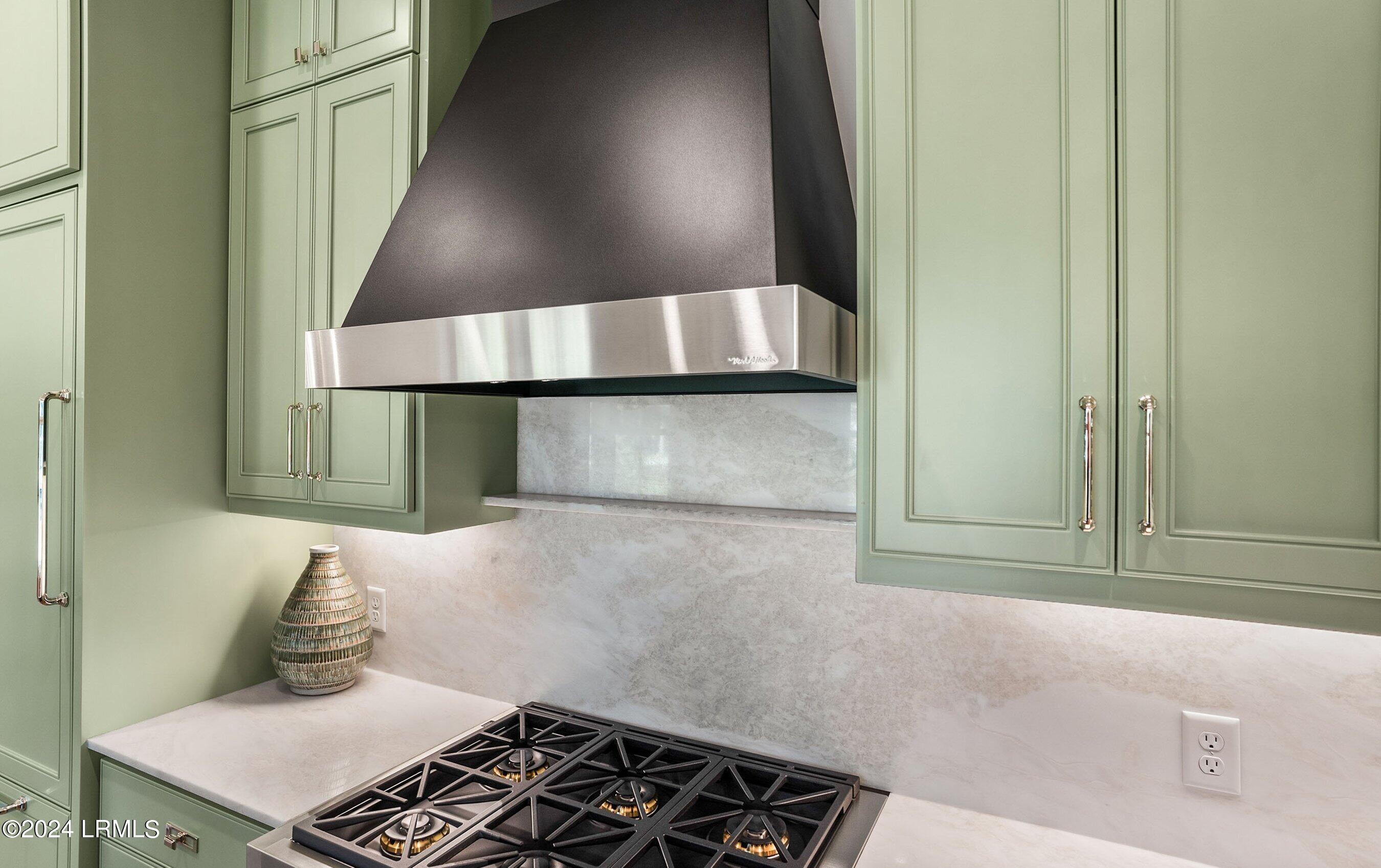 8 Harborview Circle Beaufort, SC 29907 - Photo 21 of 63 DSC09672-110-1.jpg-SMALL