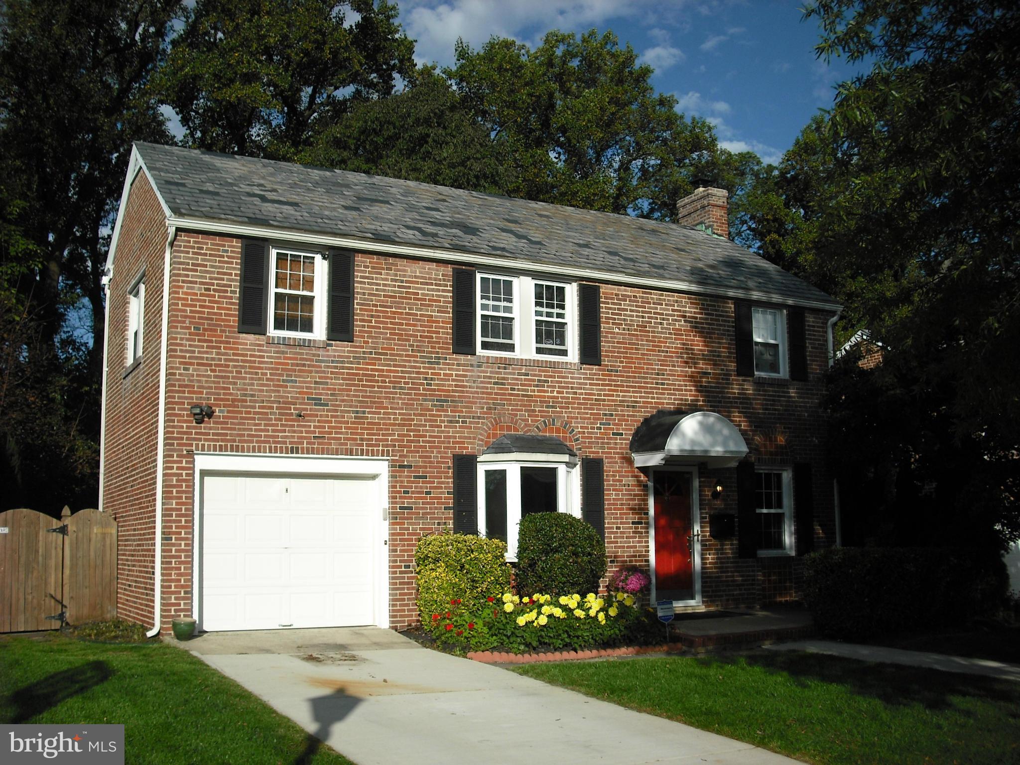 14 Dungarrie Road Catonsville, MD 21228 - Photo 1 of 23 Exterior (Front)