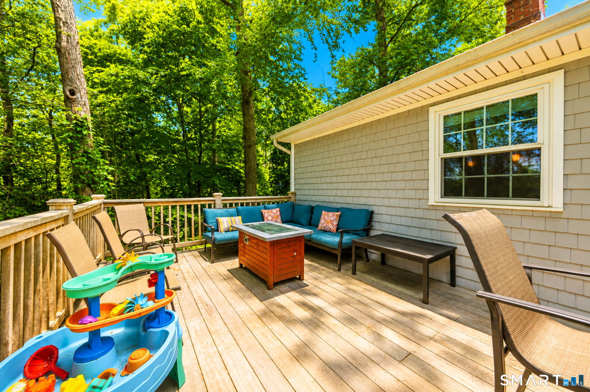 265 Shelter Rock Road Fairfield, CT 06825 - Photo 25 of 32