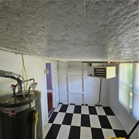 $130,000 | 2008 Garfield Avenue, Lexington, MO 64067