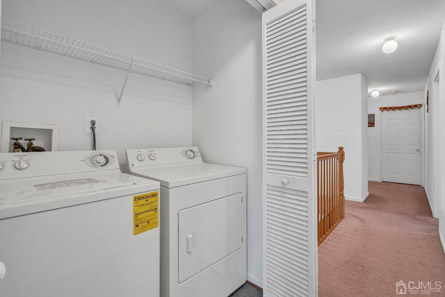 8 Fitzgerald Place Old Bridge, NJ 08857 - Photo 25 of 30 a utility room with dryer and washer