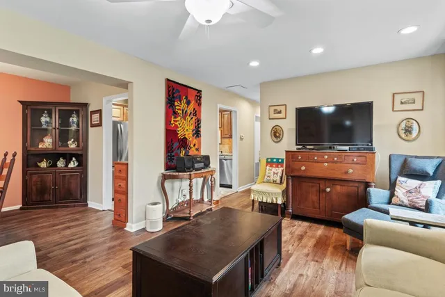 $385,000 | 119 Culpepper Drive, Blue Bell, PA 19422