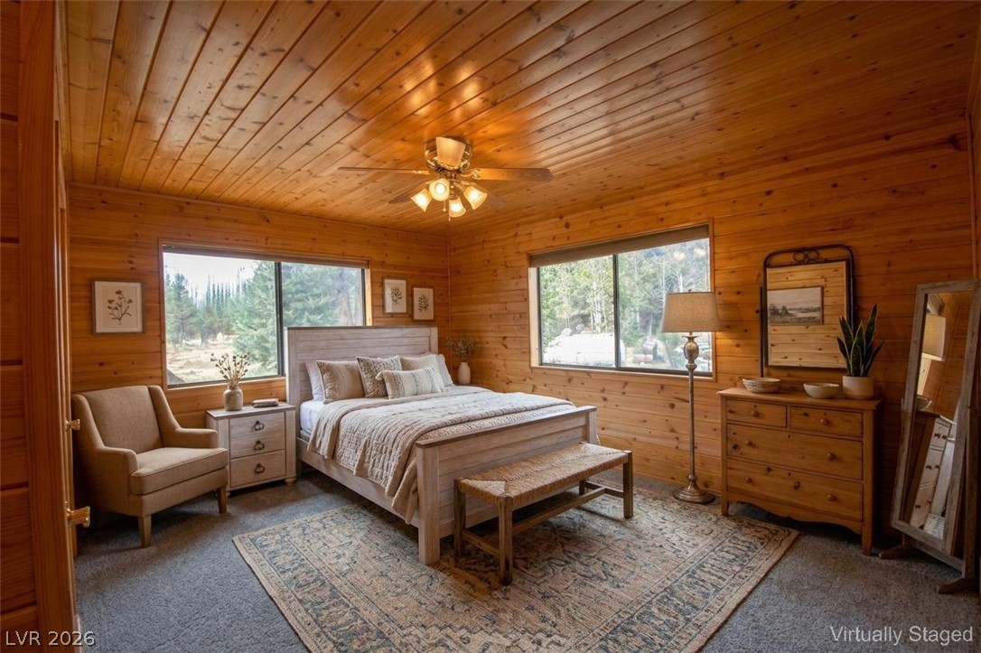 1129 East Ponderosa Road Hatch, UT 84735 - Photo 19 of 47 Rich wood plank ceilings and matching paneled walls create a warm mountain retreat feel.