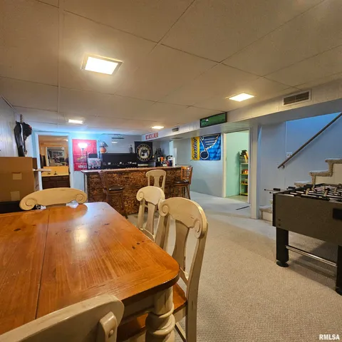 $230,000 | 1011 Blueberry Hill Avenue, Mount Vernon, IL 62864