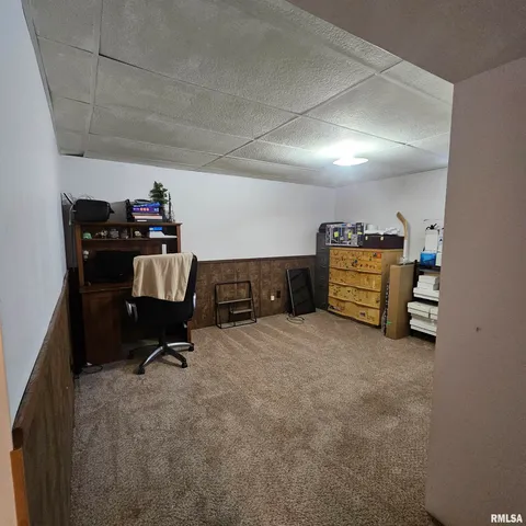 $230,000 | 1011 Blueberry Hill Avenue, Mount Vernon, IL 62864