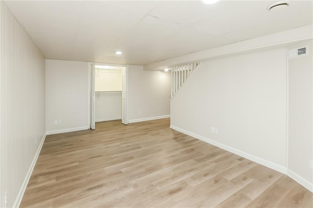 1401 Northeast 114 Street Kansas City, MO 64155 - Photo 13 of 17