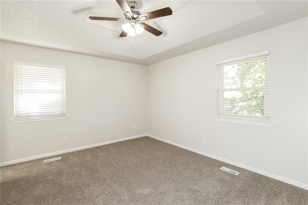 1401 Northeast 114 Street Kansas City, MO 64155 - Photo 8 of 17