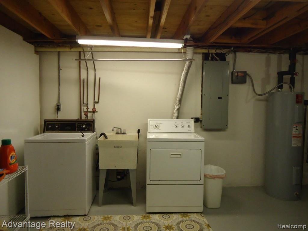 52155 Fairchild Road New Baltimore, MI 48051 - Photo 27 of 32 DSC04072.jpg