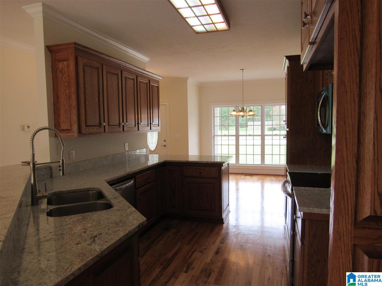 309 Waterford Way Jacksonville, AL 36265 - Photo 5 of 31