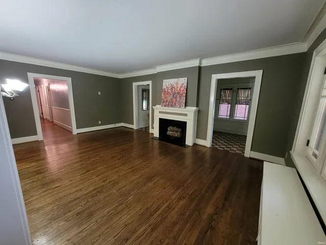 $1,600 | 1223 West Wayne Street, Fort Wayne, IN 46802