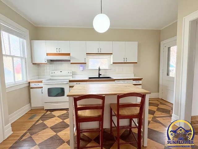 $199,900 | 814 Market Street, Emporia, KS 66801