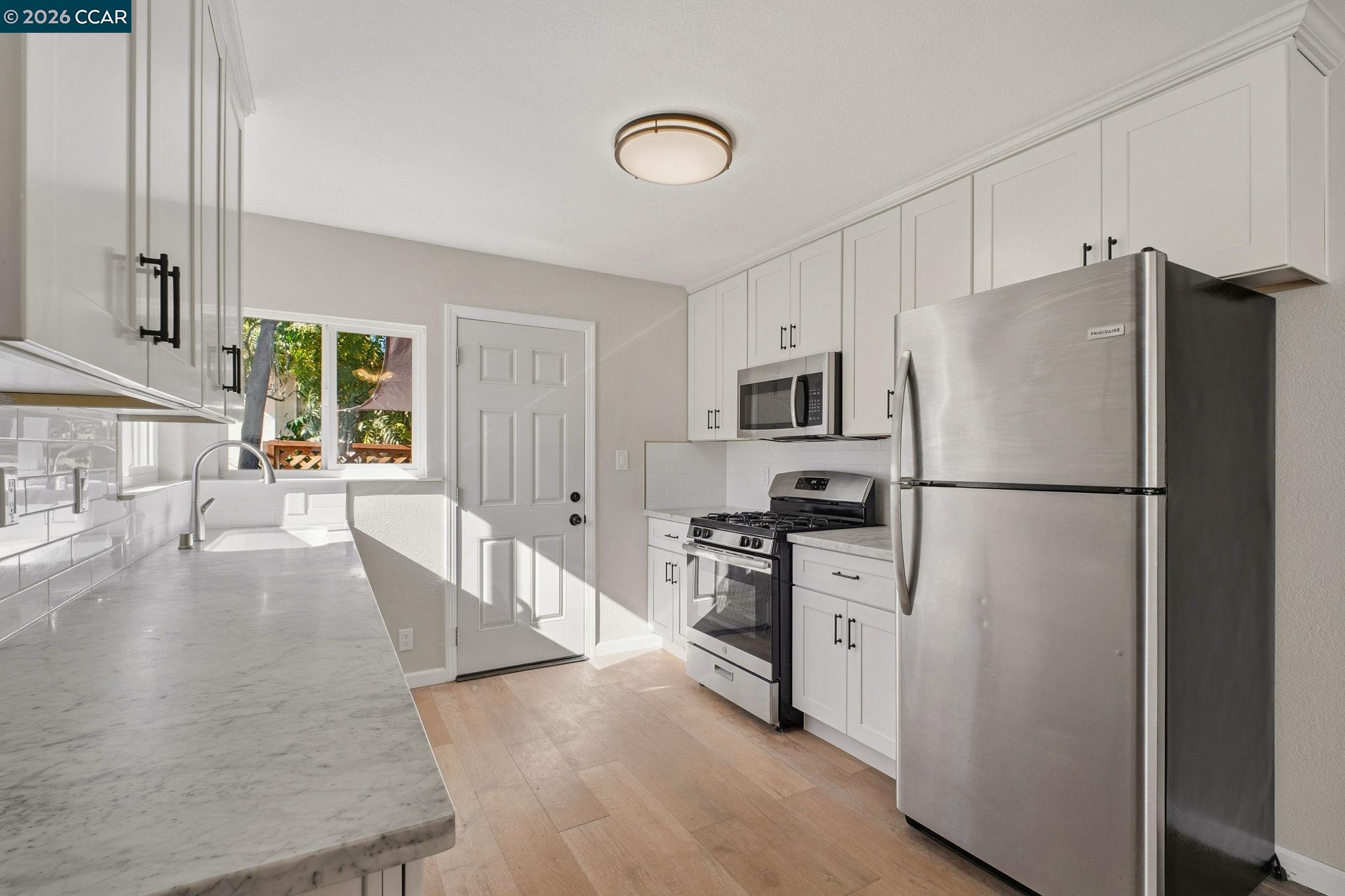 22824 High Street Hayward, CA 94541 - Photo 9 of 28