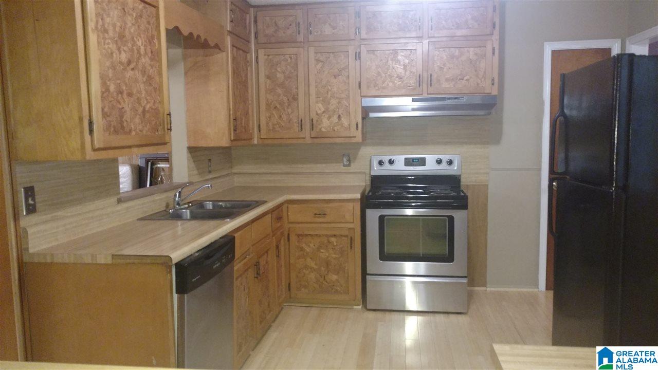 2244 8th Street Northeast Center Point, AL 35215 - Photo 8 of 41