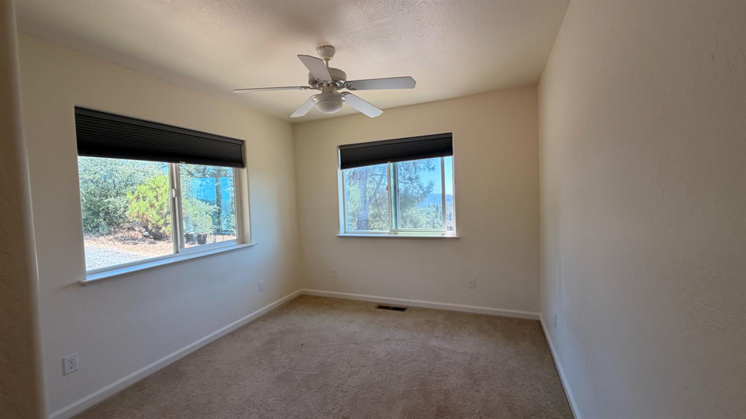 7436 Eagle View Drive Mountain Ranch, CA 95246 - Photo 17 of 51