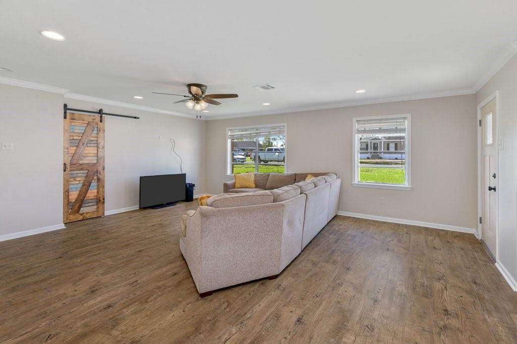 358 Invader Street Sulphur, LA 70663 - Photo 2 of 16 Gallery Image 2