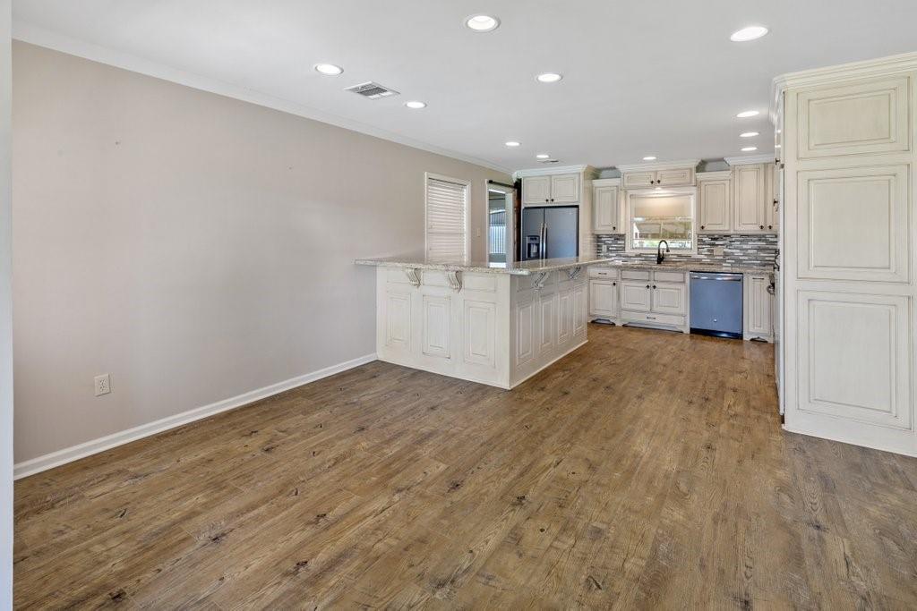 358 Invader Street Sulphur, LA 70663 - Photo 4 of 16 Gallery Image 4
