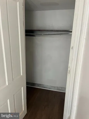 $1,500 | 327 East Pine Street, Millville, NJ 08332