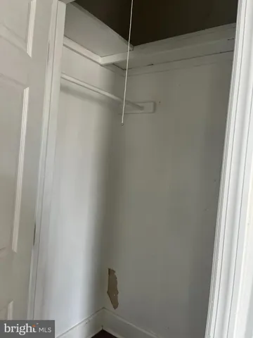 $1,500 | 327 East Pine Street, Millville, NJ 08332