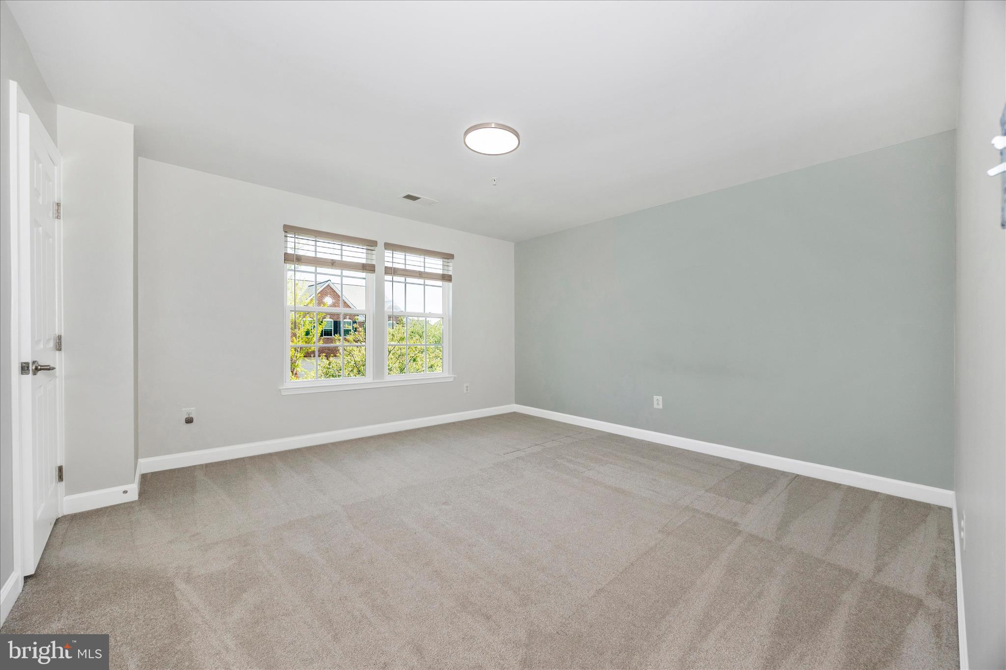 9145 Bealls Farm Road Frederick, MD 21704 - Photo 31 of 88 an empty room with windows