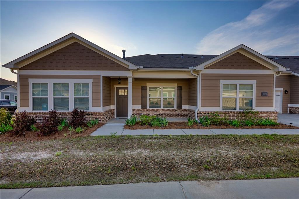 front view of house with a yard
