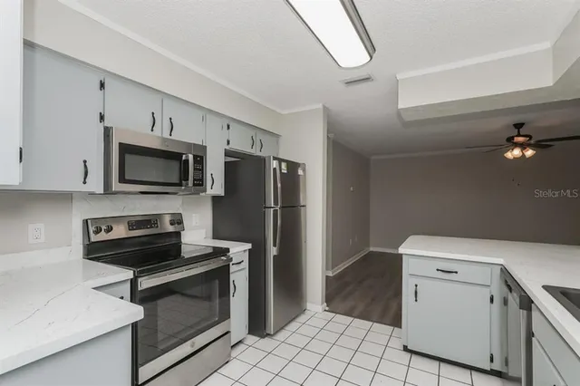 $2,360 | 4400 Old Colony Road, Mulberry, FL 33860