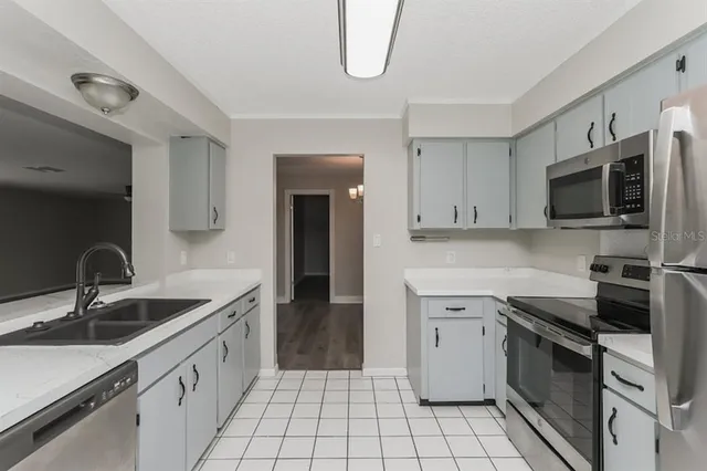 $2,360 | 4400 Old Colony Road, Mulberry, FL 33860