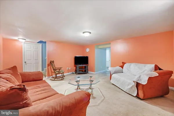 $399,900 | 749 Audrey Lane, Oxon Hill, MD 20745