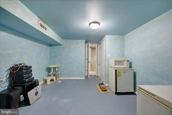 $399,900 | 749 Audrey Lane, Oxon Hill, MD 20745